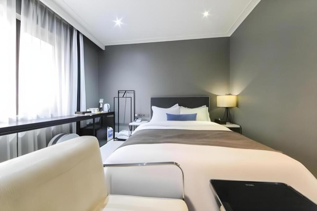 Daejeon Namoo Hotel Exterior photo
